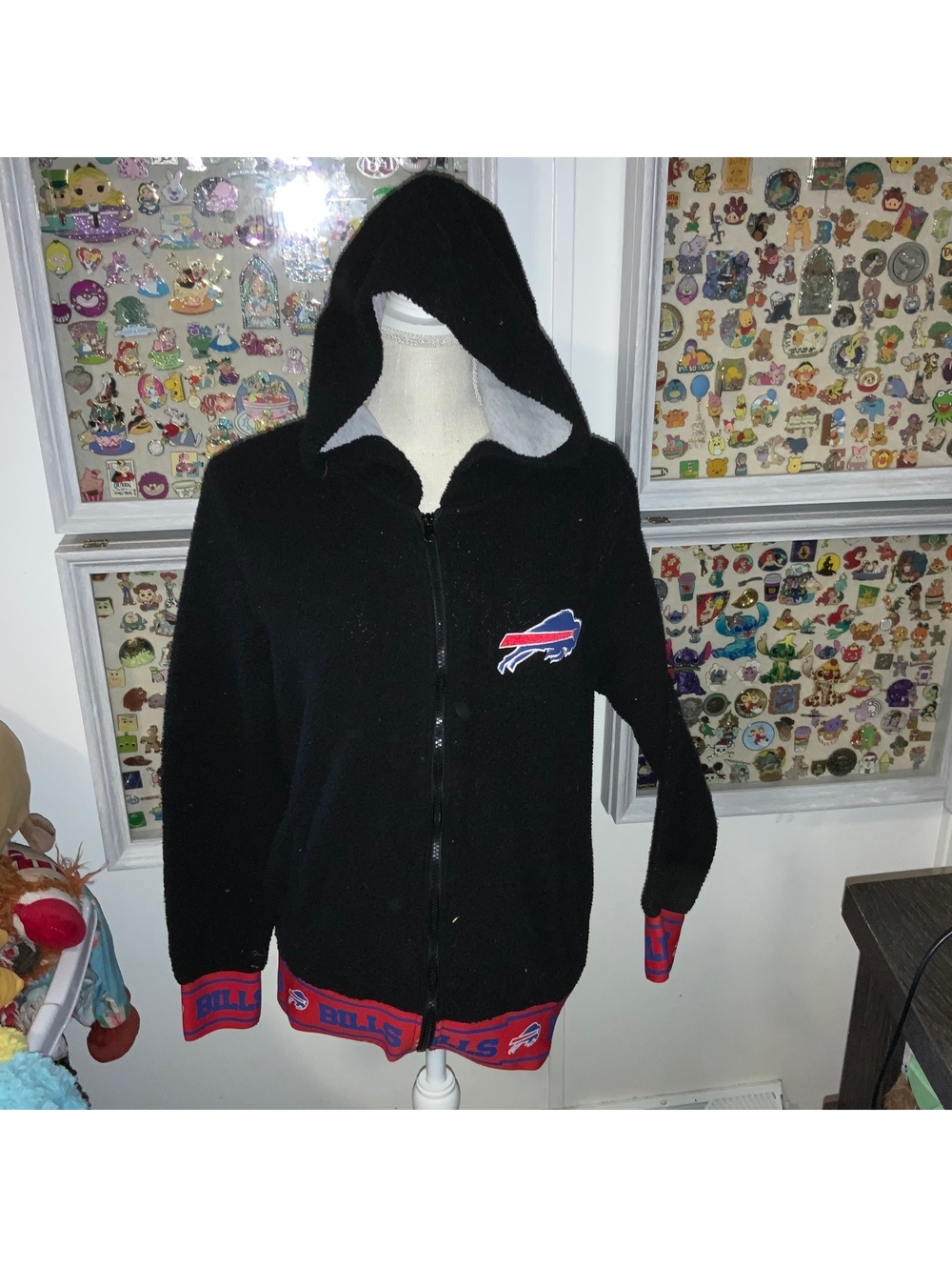 Buffalo bills zip up hoodie Preowned size s